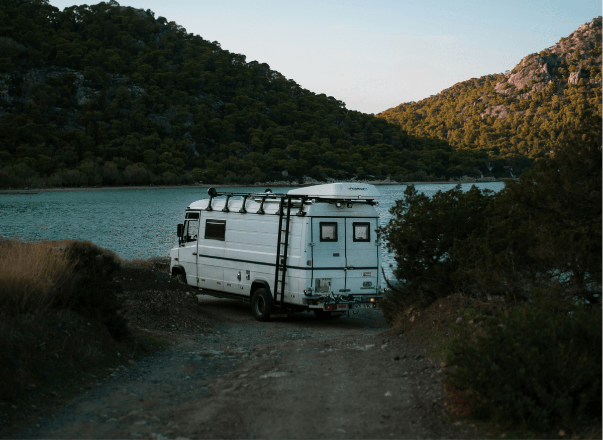 Is Van Life Solarpunk? Exploring Sustainable Nomadism